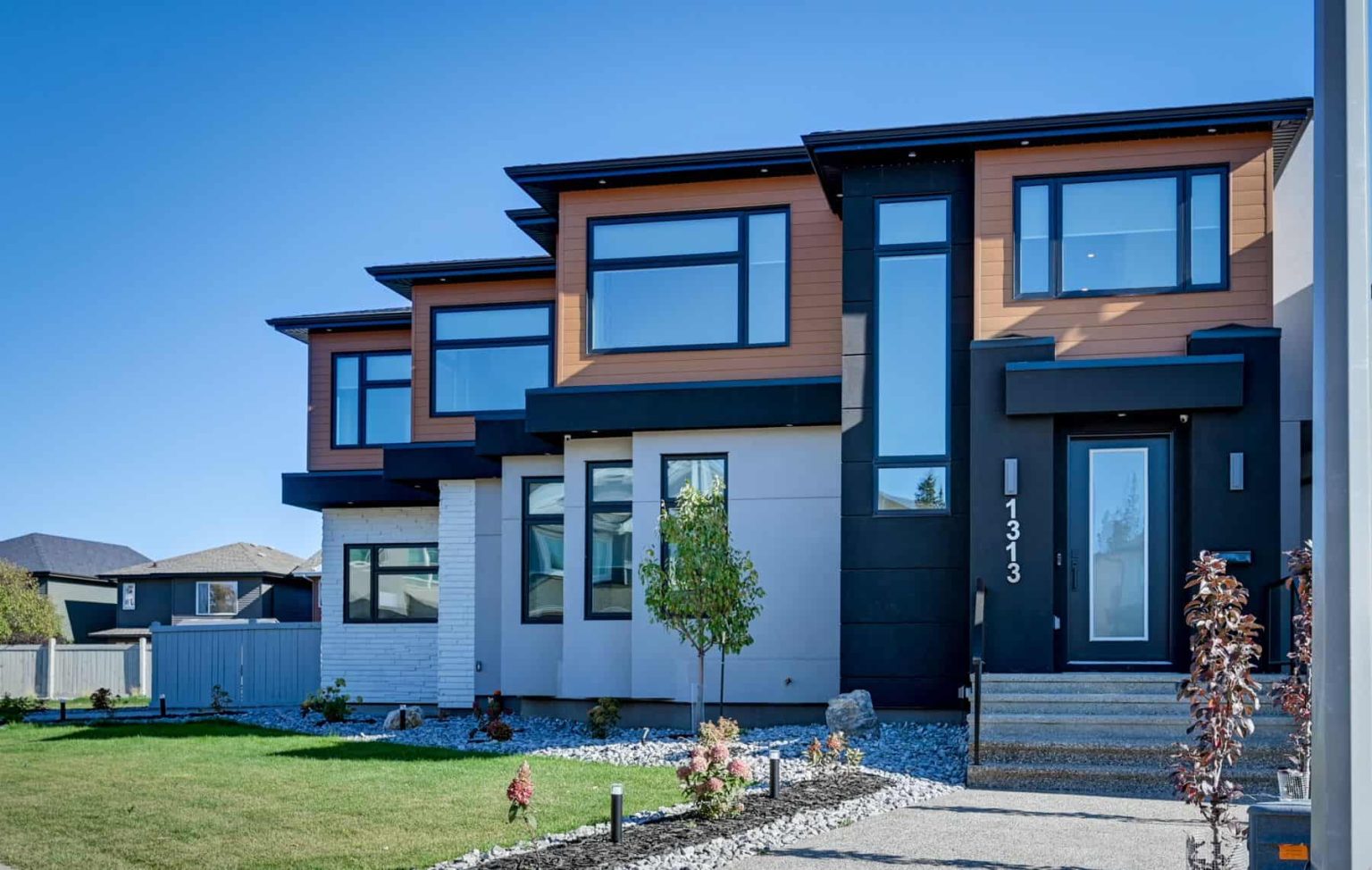Stucco & Stone | Completed Projects By Met Exteriors