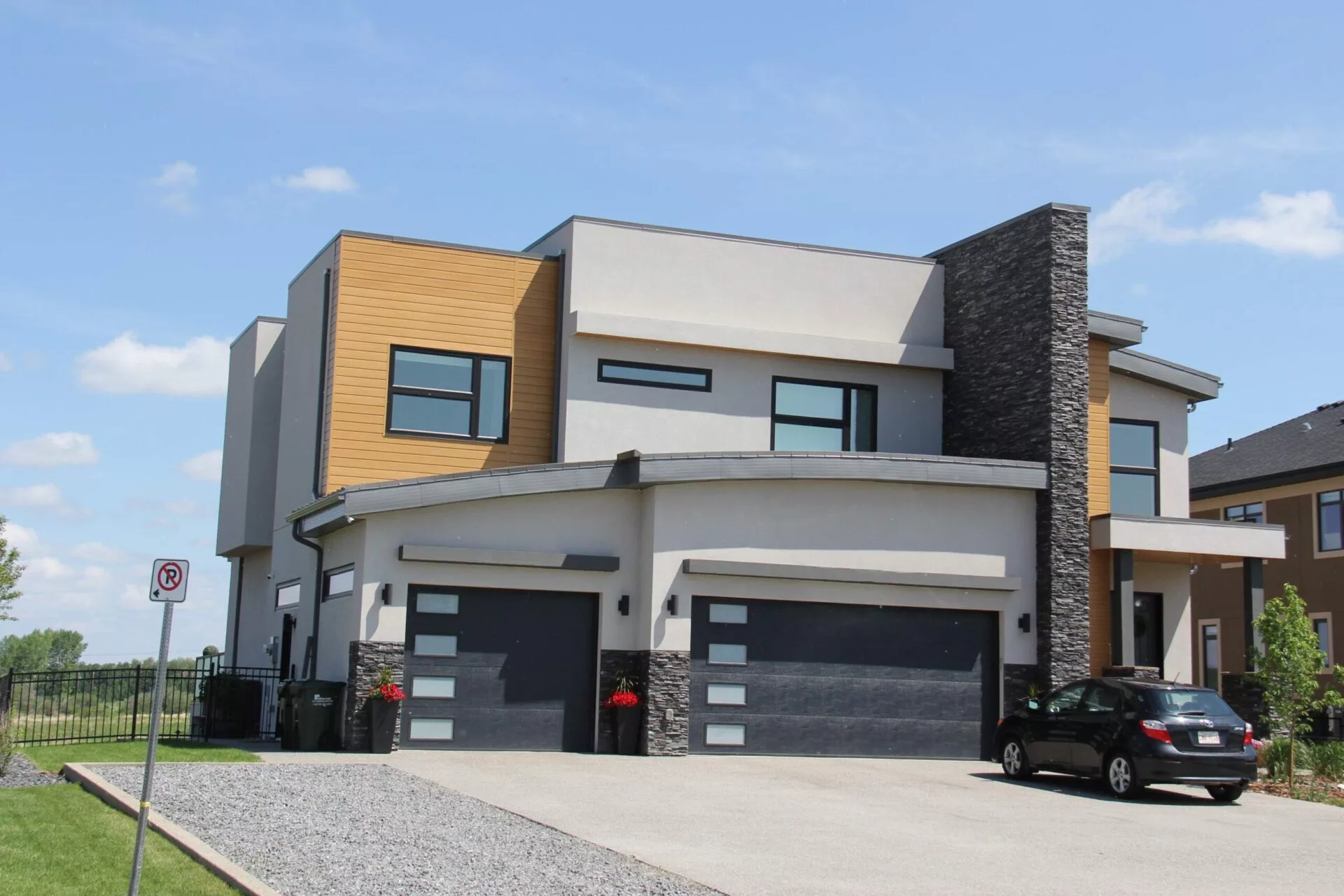 Met Exteriors | Expert Exterior Renovations In Edmonton